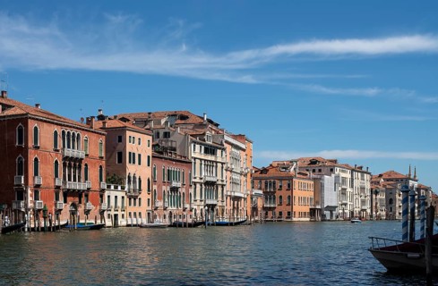 Venice, Grand Canal, from left to right: Palazzo Giustinian Persico, Palazzo Soranzo Pisani,