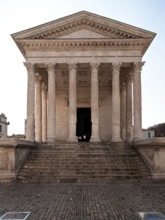 Frankr Nîmes Maison Carrée 59962 Roman podium stamp north pediment