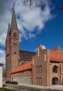 Stendal Altmark Cathedral in front of it 2010-13 newly built west wing of the cloister 74798 by the
