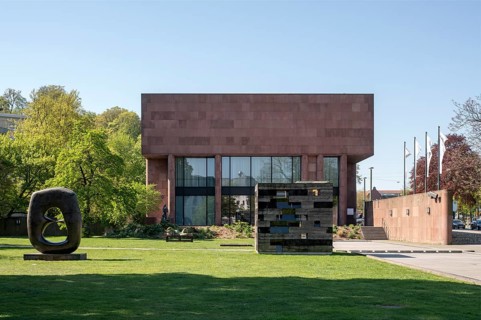 Bielefeld, Kunsthalle, 1968 by Philip Johnson, view from the north-east