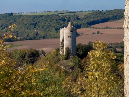 Bad Kösen Saaleck Castle View from east 89968 seen from Rudelsburg Castle