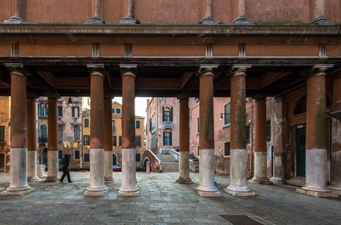 Italy Venice Palazzo Gritti -351 Covered connecting bridge to the church of San Francesco della
