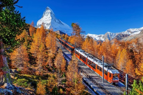 Gornergratbahn on the Riffelberg with Matterhorn 4478m in autumn, Zermatt, Mattertal, Valais,