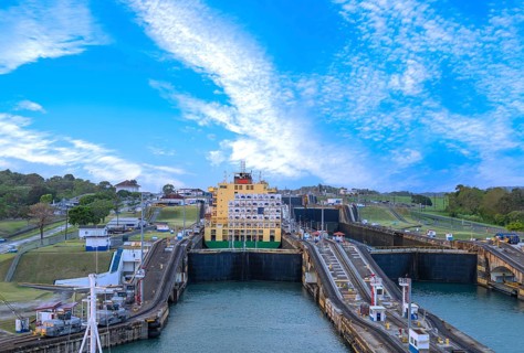 Panama Canal with locks connecting Atlantic and Pacific for global commerce shipments navigation .