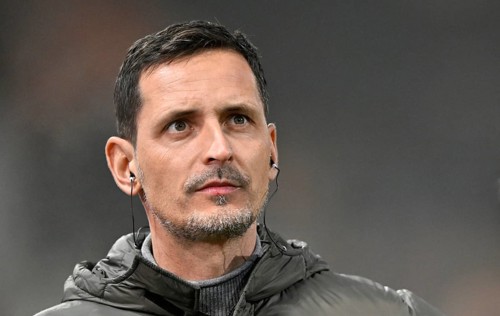 Coach Dino Toppmöller Eintracht Frankfurt SGE, Portrait, Voith-Arena, Heidenheim,