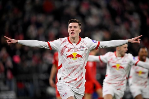 Goal celebration Benjamin Sesko RasenBallsport Leipzig RBL (30) Gesture Gesture Allianz Arena,