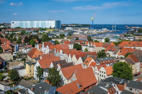 Wismar, Mecklenburg-Western Pomerania, Germany, city view of Wismar's old town centre, behind MV