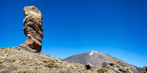 Roque Chinchado, also known as the Stone Tree or Finger of God, landmark of the island, Los Roques
