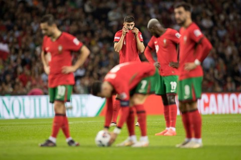 Football match, captain Cristiano RONALDO CR7 Portugal out of focus centre bent forward preparing