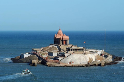Vivekananda Rock Memorial built in 1970, Kanyakumari, India, Asia