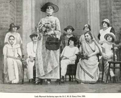 Catholic community Lady Harward declaring open B. C. W. O. Fancy Fete 1925, India NO MR