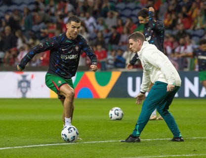 Football match, Cristiano RONALDO CR7 Portugal warming up in front of the match with technique and