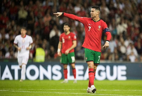 Football match, captain Cristiano RONALDO CR7 Portugal points angrily with his left arm and index