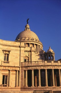 Victoria Memorial built in 1921, side view, Calcutta Kolkata, West Bengal, India, Asia
