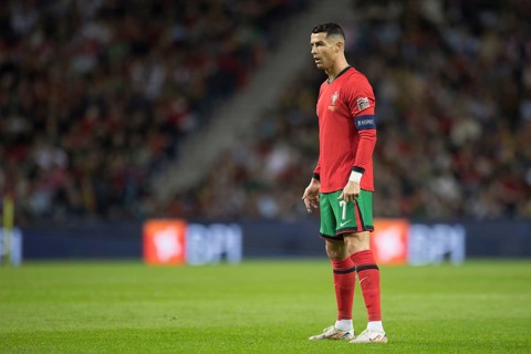 Football match, captain Cristiano RONALDO CR7 Portugal in front of the free kick with view to the