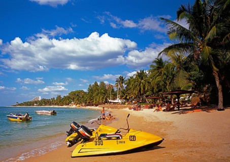 Beach, Jet-Ski, Motorboats, Holidaymakers, Pattaya, Thailand, Asia