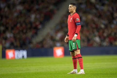 Football match, captain Cristiano RONALDO CR7 Portugal in front of the free kick with view to the