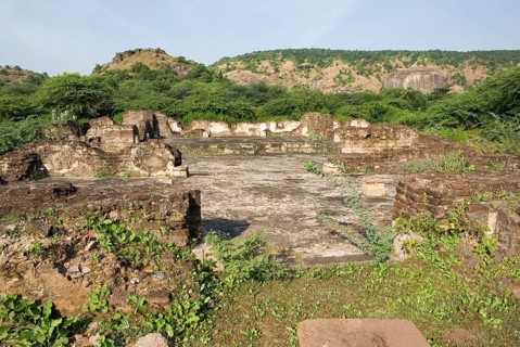 UNESCO world heritage Champaner Pavagadh, excavations by M S University of Baroda between 1970-1975