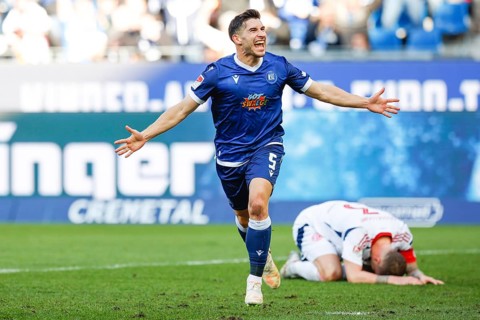Germany: Soccer 2nd Bundesliga, Matchday 19 - Karlsruher SC vs. Fortuna Düsseldorf - BBBank