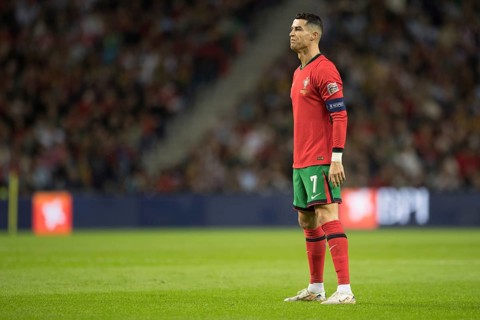Football match, captain Cristiano RONALDO CR7 Portugal in front of the free kick with view to the