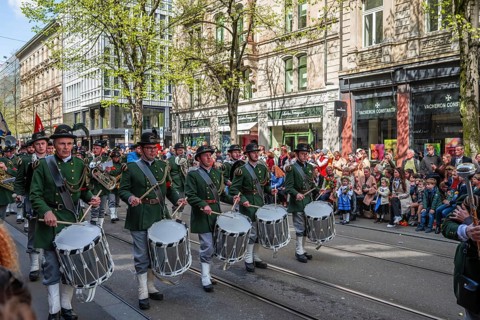 Drummers in the procession of the historically costumed guildsmen, Sechseläuten or Sächsilüüte,