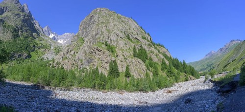 View of a glacier from the Romanche valley, Villar-d'Arêne, Département Hautes-Alpes, France,