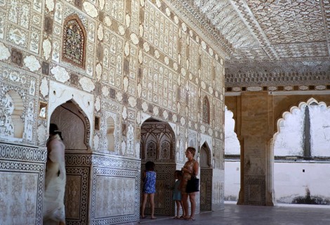 Tourists visit Amer or Amber Fort, Mughal Palace, Rajasthan. Jaipur, India 1971
