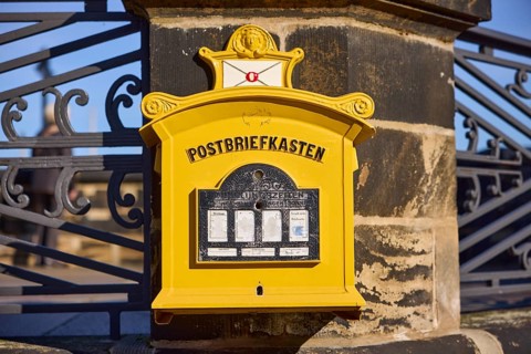 Historic post box, yellow, depth of field, sandstone pillar, Terrassenufer, Dresden, state capital,
