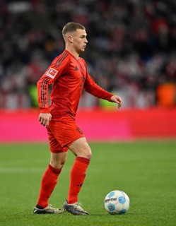 Joshua Kimmich FC Bayern Munich FCB (06) Action on the ball Allianz Arena, Munich, Bavaria,