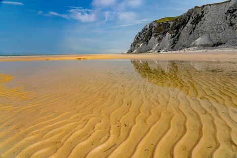 Cliffs and the Cran d'Escalles beach on the Côte d'Opale or Opal Coast in Escalles, France, Europe