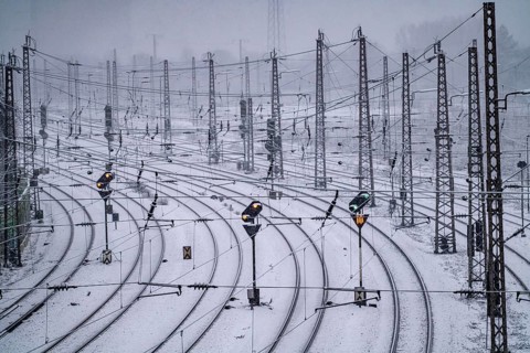 Winter weather, heavy snowfall, railway tracks in front of Essen Central Station, North
