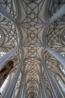 Vaults of the late Gothic church of St George, built between 1427 and 1505, church, Nördlingen,