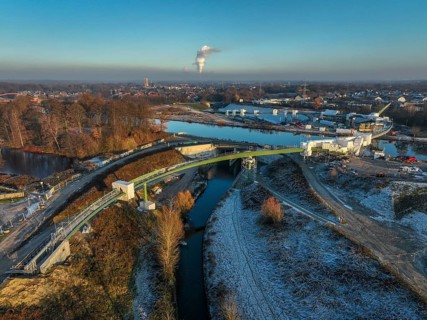 Castrop-Rauxel, North Rhine-Westphalia, Germany, new construction of a bridge -jump over the