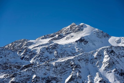 Snow-covered mountain landscape, mountain peak Monte Cevedale, Ortler Alps, Vinschgau Valley,
