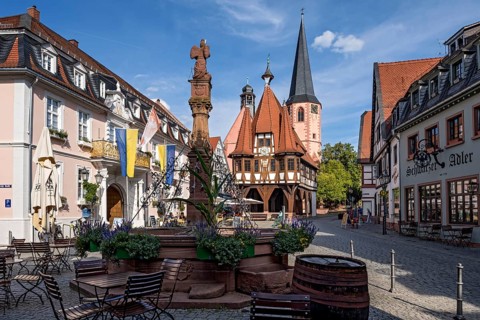 Baroque Löwenhof, Gasthaus Zum goldenen Löwen and Posthalterei von Thurn und Taxis, post office,