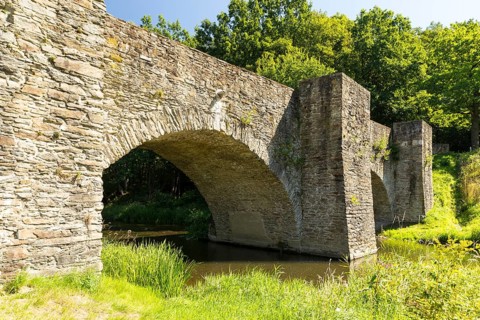 Historic old bridge over the Freiberger Mulde in Halsbrücke, Saxony, Germany, Europe
