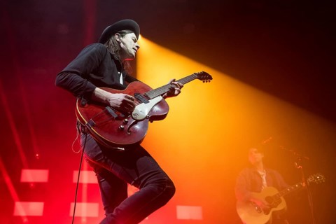 James Bay live on Up All Night Tour at the Columbiahalle in Berlin on 19.01.2025