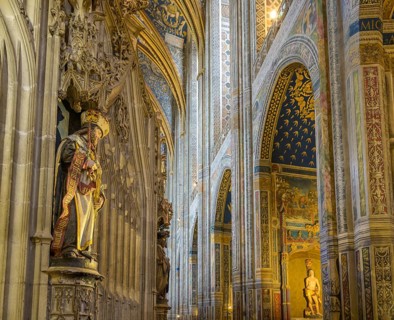 Choir and columns in St Cecilia's Cathedral, Albi, Département Tarn, France, Europe