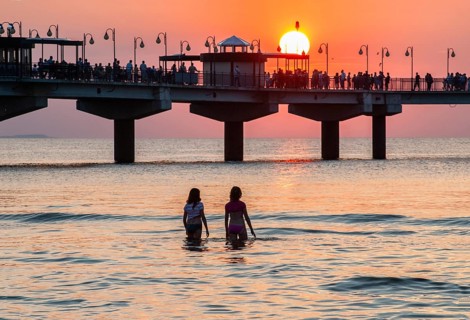 Sunset at the pier in Miedzyzdroje, Western Pomerania, Poland, East Europe, Europe