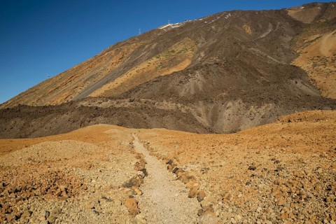 Hiking trail, Montana Blanca, Pico del Teide, 3718m, Parque Nacional de las Canadas del Teide,