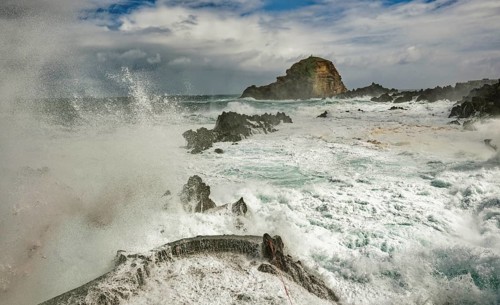 High waves on the rocks of Porto Moniz, Atlantic surf, storm, Porto Moniz, Madeira, Portugal,