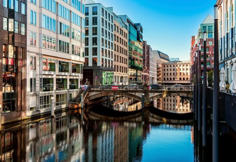 Architecture on the Alster in the city centre of Hamburg, Germany, Europe
