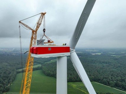 Dorsten, North Rhine-Westphalia, Germany, construction of a wind turbine. A large mobile crane