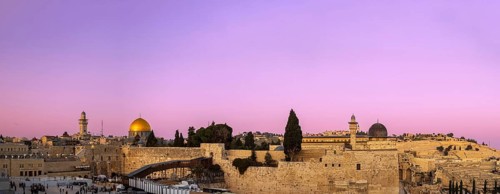 Panoramic view of Jerusalem Old City Western wall, Al Aksa, Dome of the Rock and Temple Mount