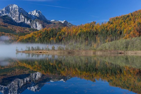 Autumn mood at lake Almsee, Grünau, Austria, Totes Gebirge, Europe