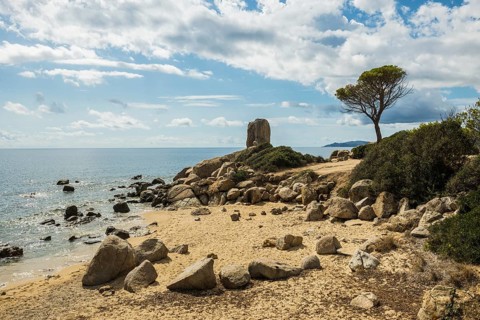 Picturesque beach with rocks, Spiaggia di Perda S'Acchiloni, Capo Ferrato, Muravera, Province of