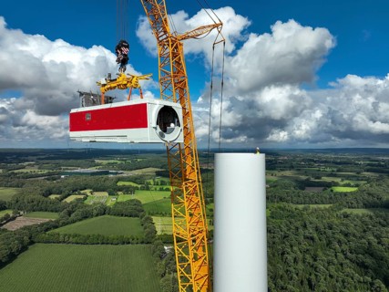 Dorsten, North Rhine-Westphalia, Germany, construction of a wind turbine, the first wind turbine of