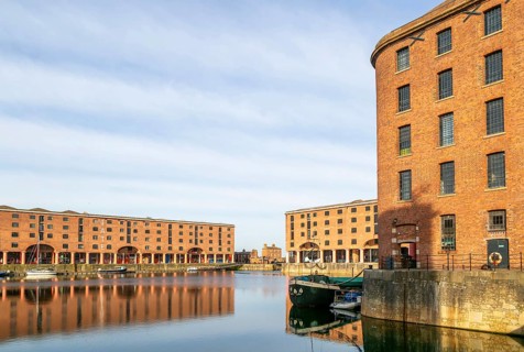 Tate Liverpool art gallery, Royal Albert Dock, Pier Head, Liverpool, England, UK