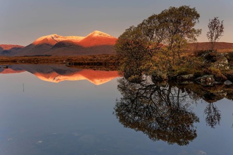 Mountains reflected in lake, morning light, morning mood, still, autumn, snowy, Lochan na