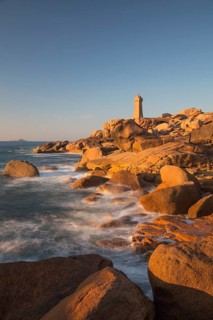 Lighthouse Mean Ruz at Ploumanach, Cotes d'Armor in the last evening light